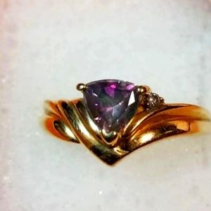 10K Real Gold , Topaz Ring